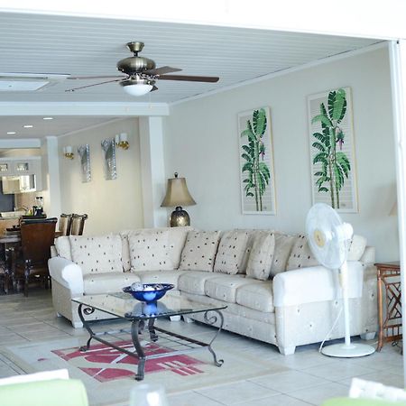 Aparthotel The Harbour Rodney Bay Esterno foto
